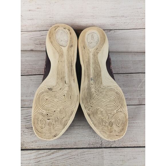 Nike Mens Sz 18 Kobe 9 EM Silk Sneakers Burgundy Gold 646701-676 - Picture 8 of 9